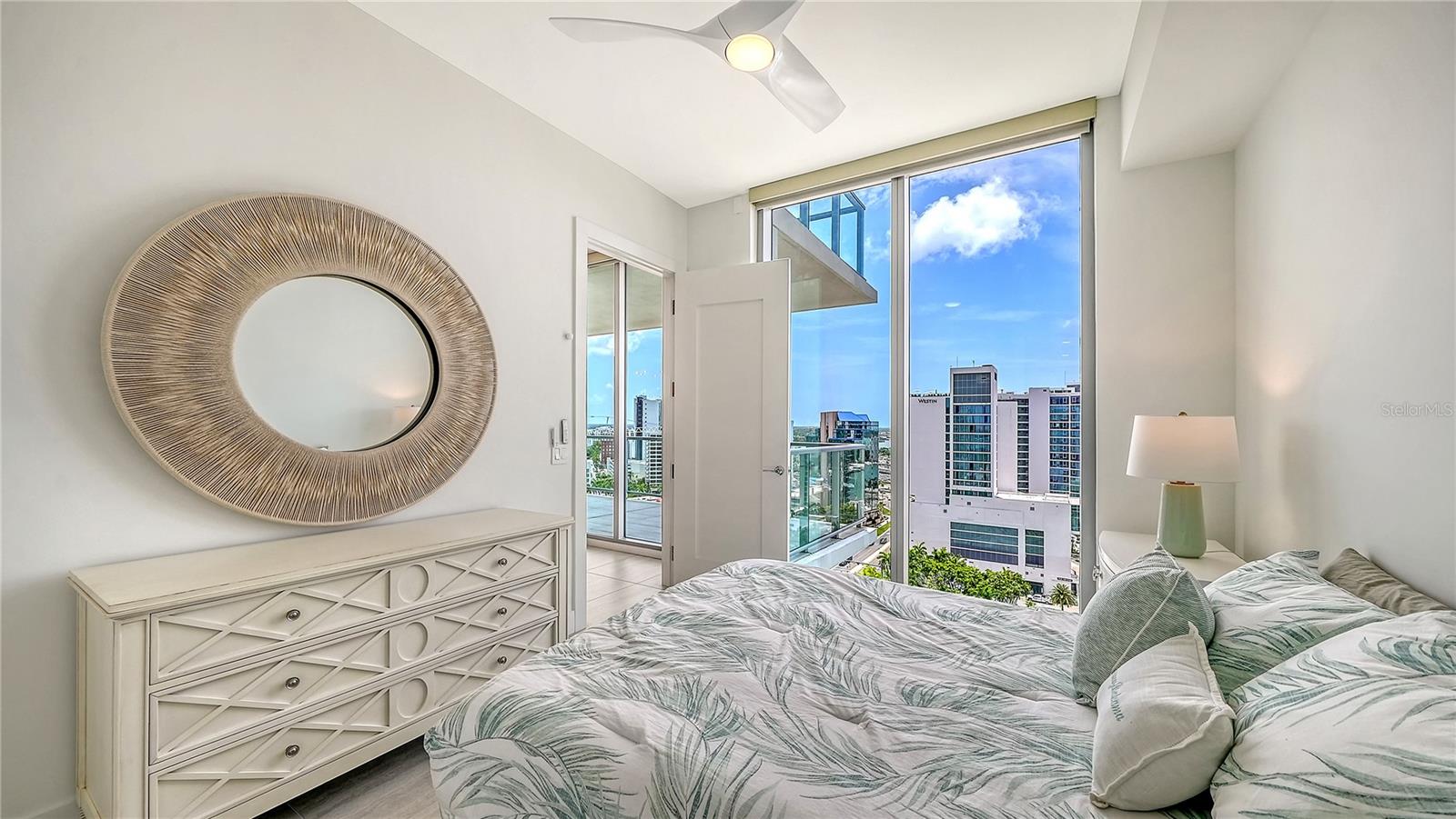 BAYSO CONDO - Residential