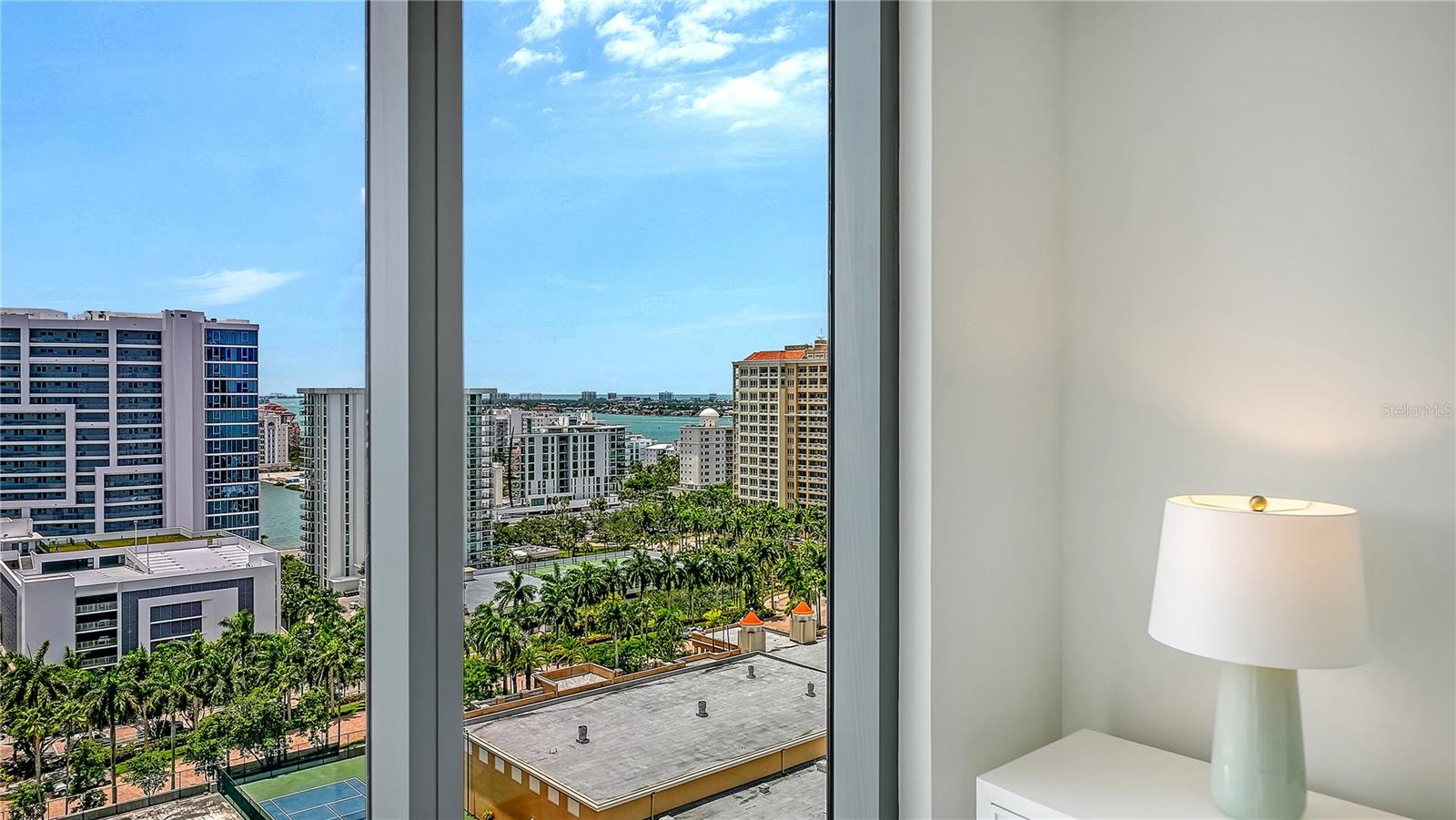 BAYSO CONDO - Residential