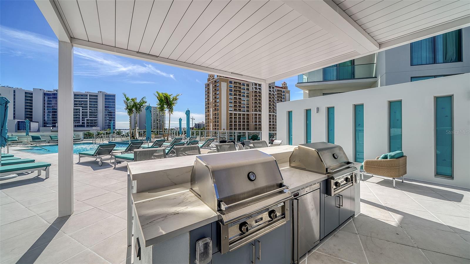 BAYSO CONDO - Residential