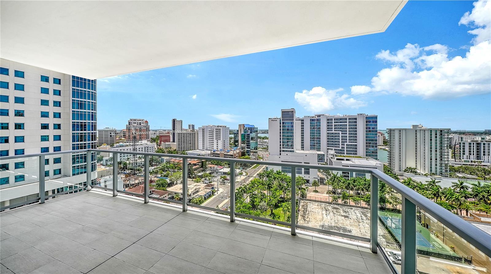 BAYSO CONDO - Residential
