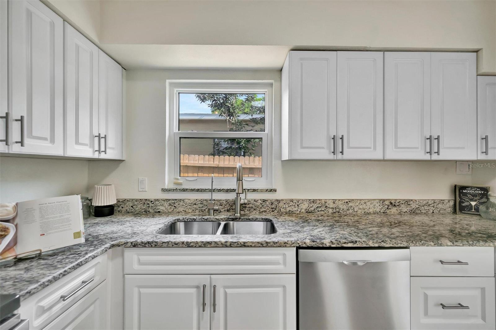 CLEAR VISTA - Residential
