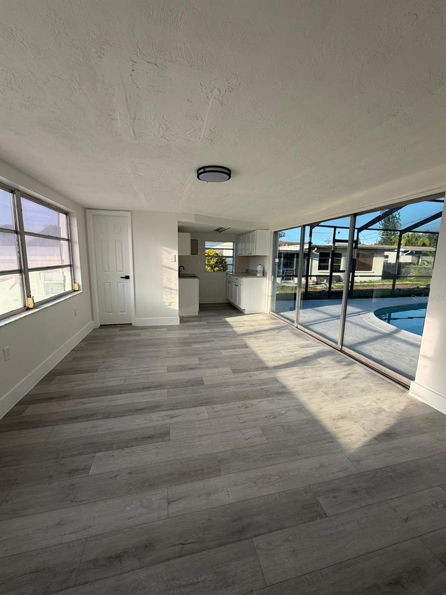HOLIDAY LAKE ESTATES - Residential