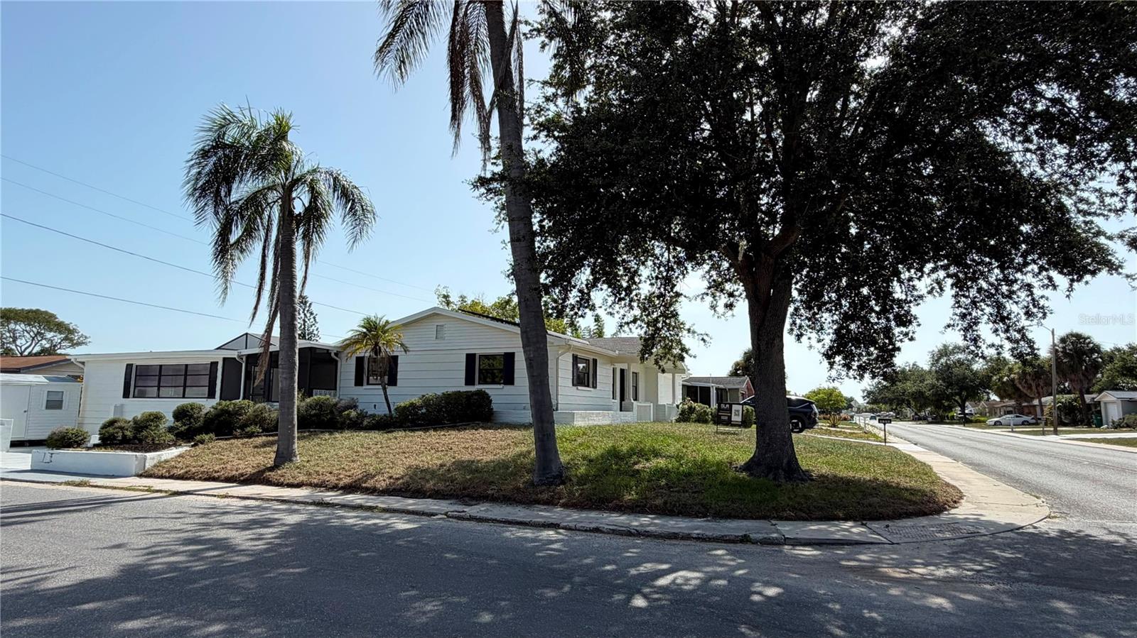 HOLIDAY LAKE ESTATES - Residential