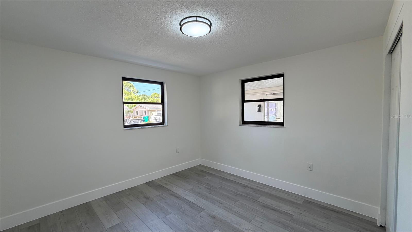 HOLIDAY LAKE ESTATES - Residential