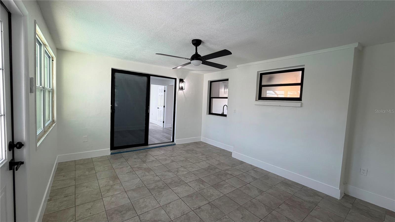 HOLIDAY LAKE ESTATES - Residential