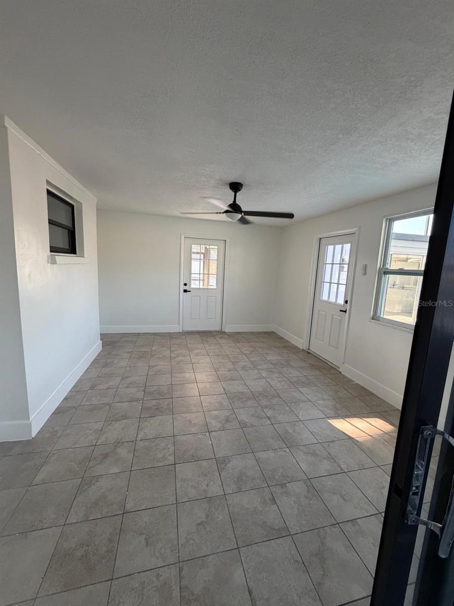 HOLIDAY LAKE ESTATES - Residential