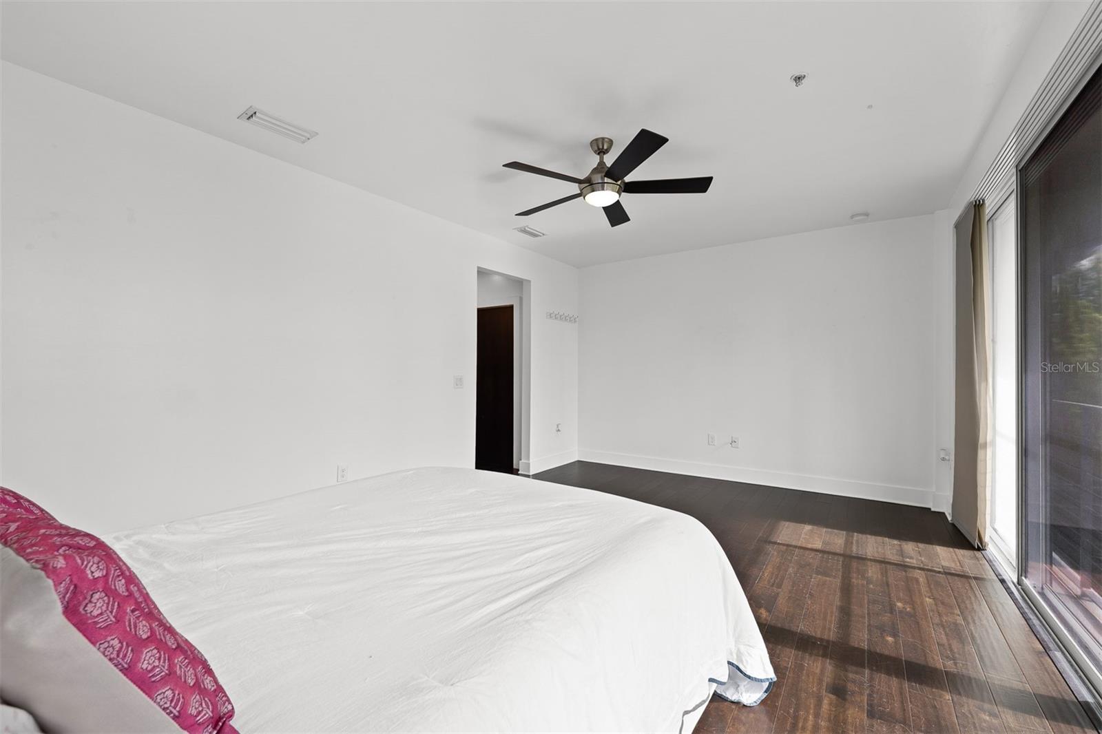 SWOOPE PARK - Residential