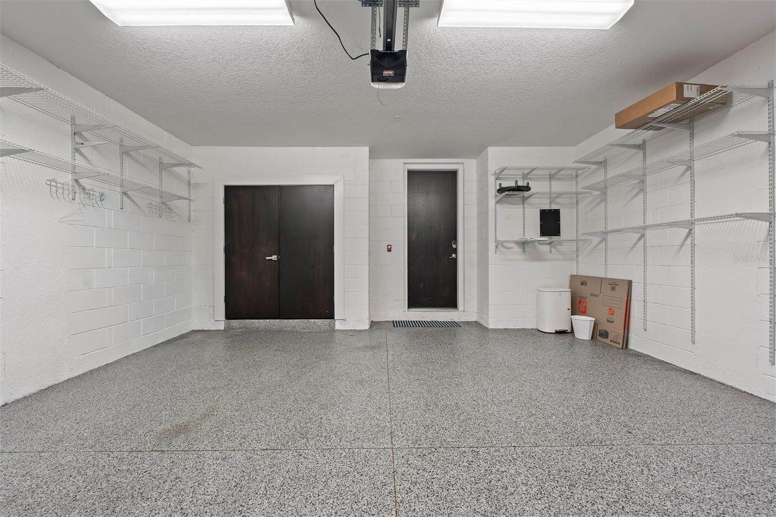 SWOOPE PARK - Residential