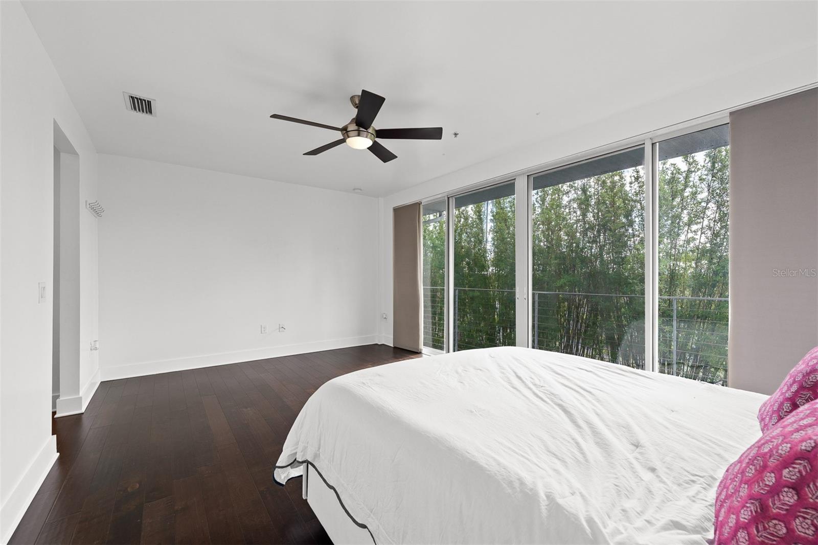 SWOOPE PARK - Residential