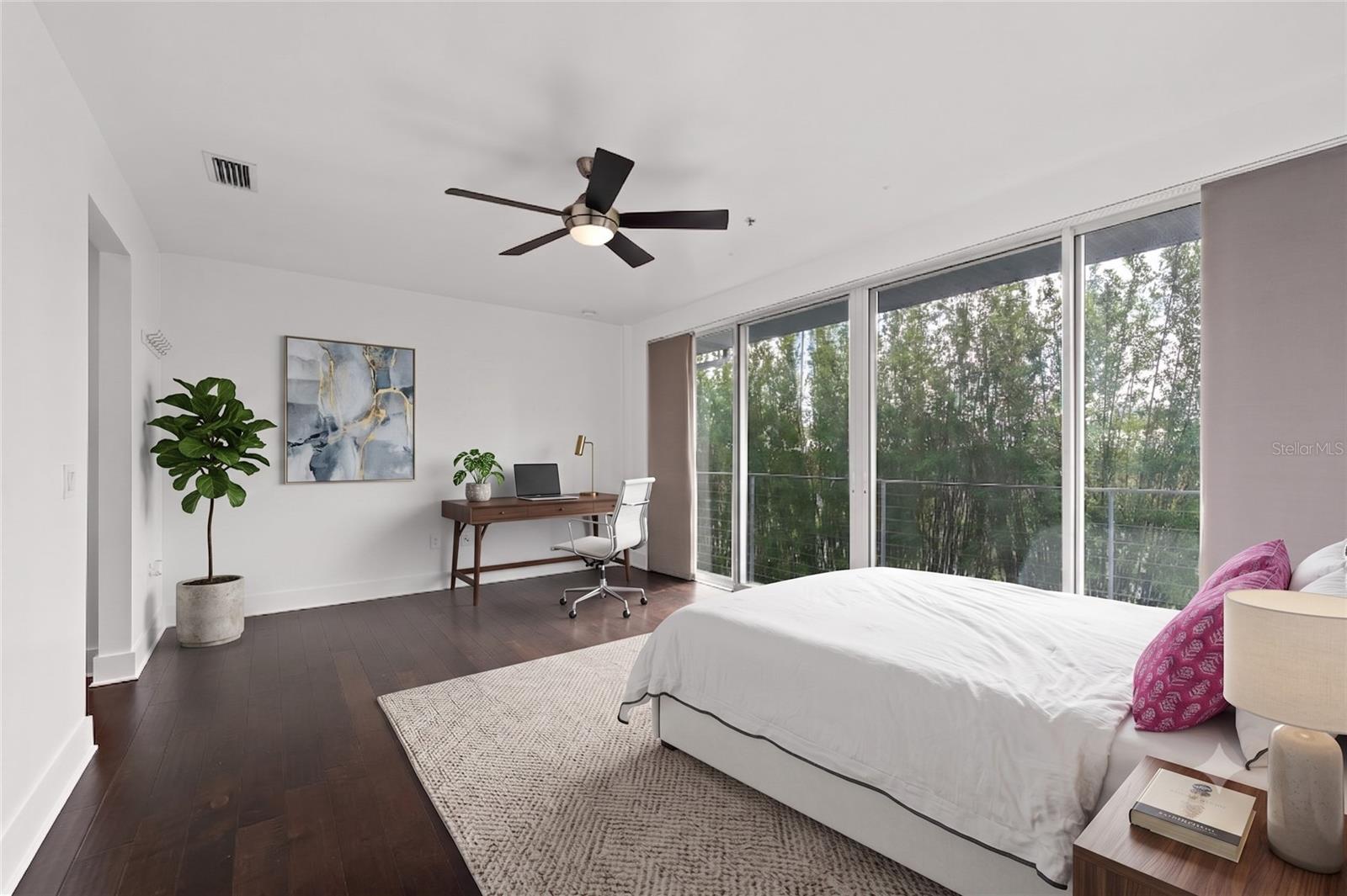 SWOOPE PARK - Residential