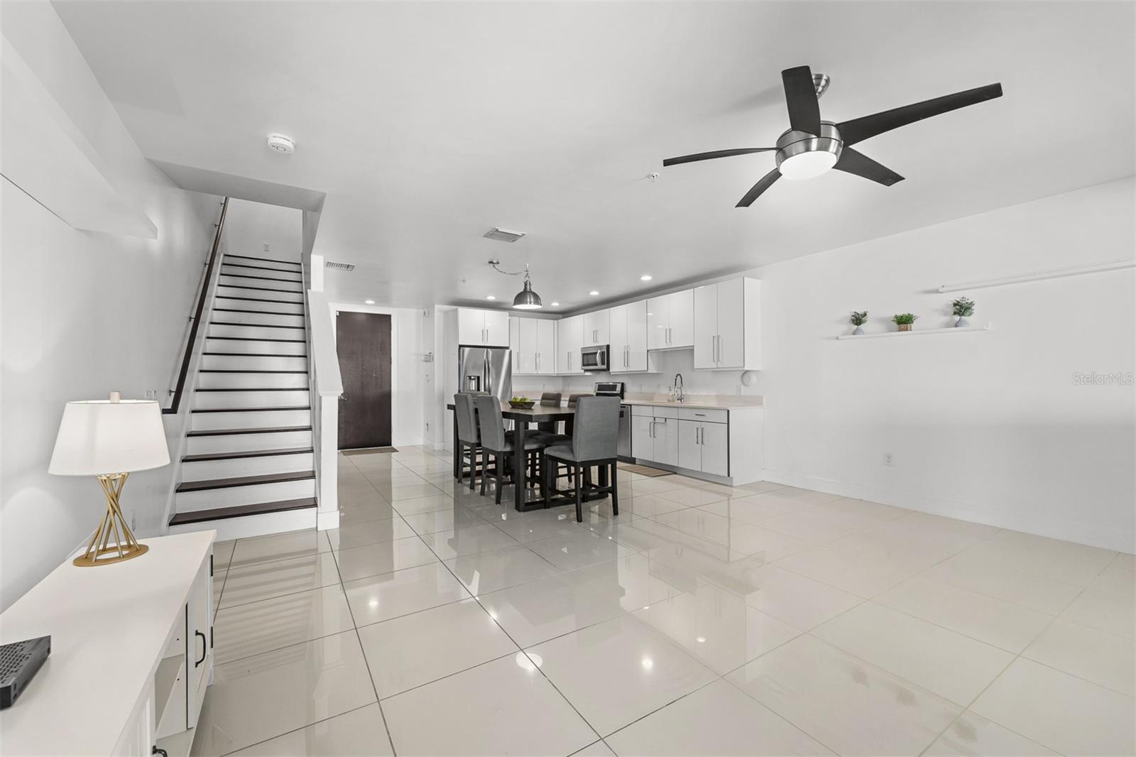 SWOOPE PARK - Residential