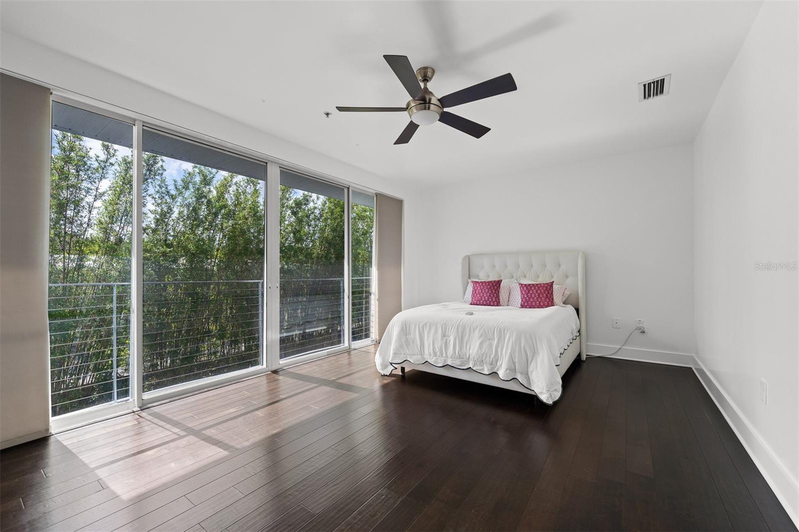 SWOOPE PARK - Residential