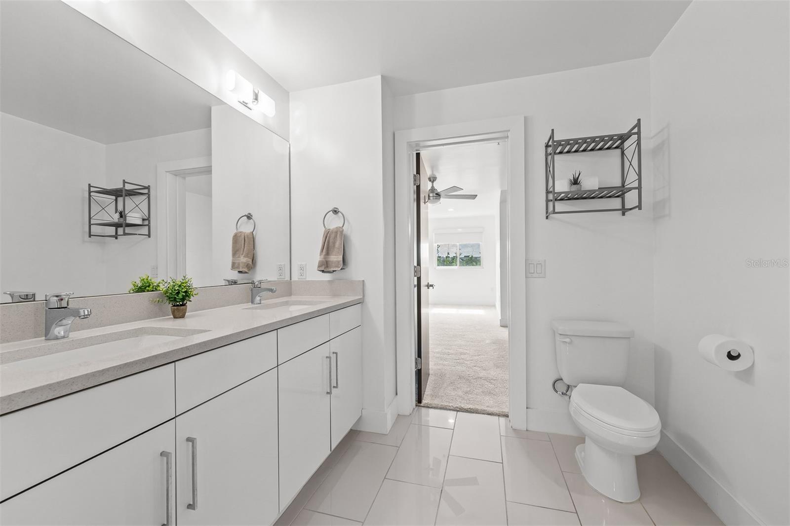 SWOOPE PARK - Residential