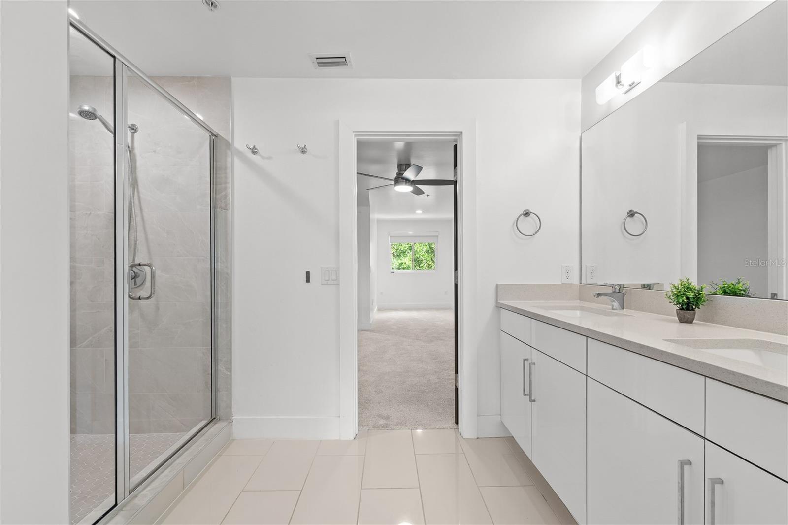 SWOOPE PARK - Residential