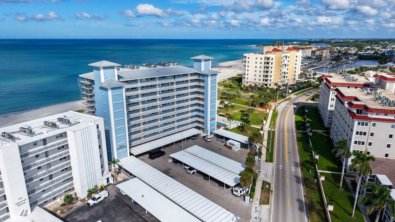GULF HORIZONS - Residential