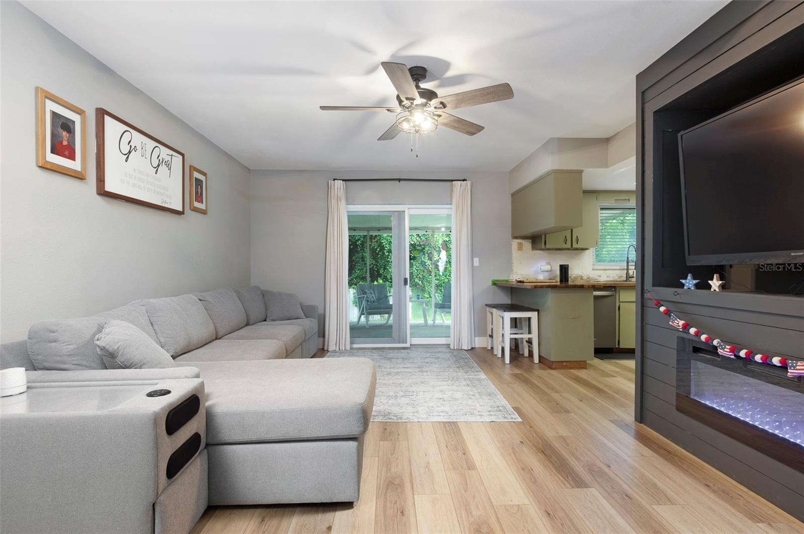 SEMINOLE COUNTRY - Residential