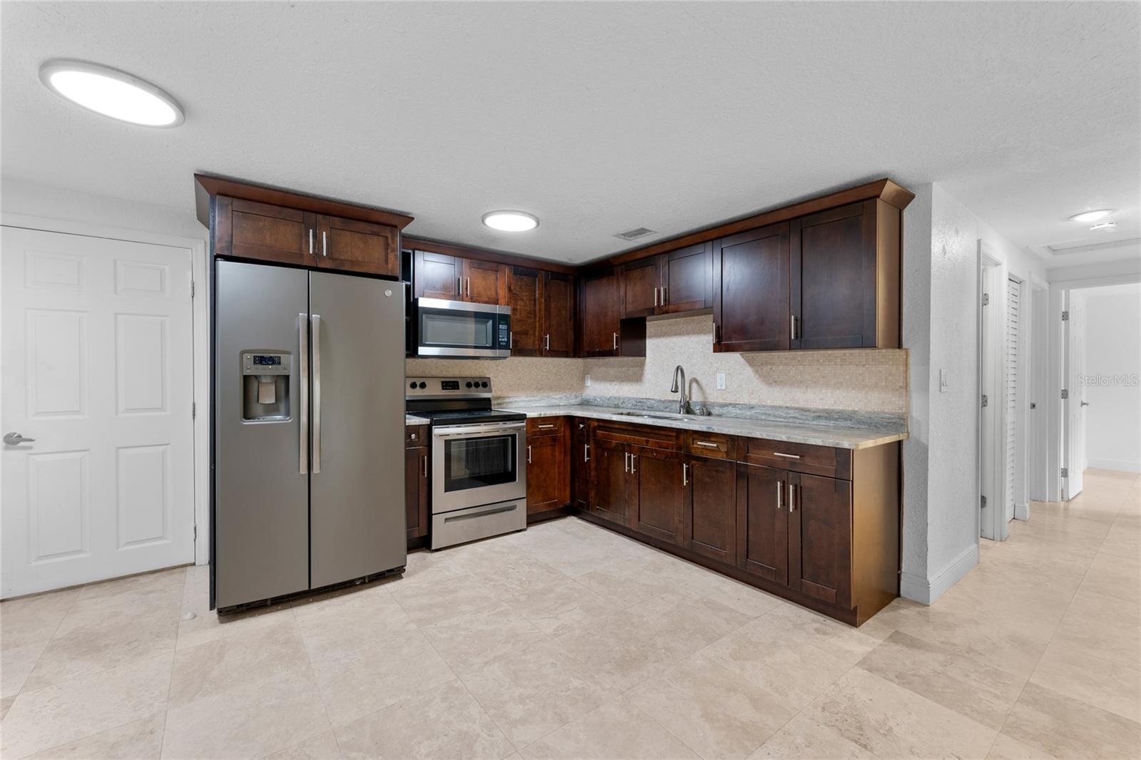 WEST PARK ESTATES UNIT 4 - Residential