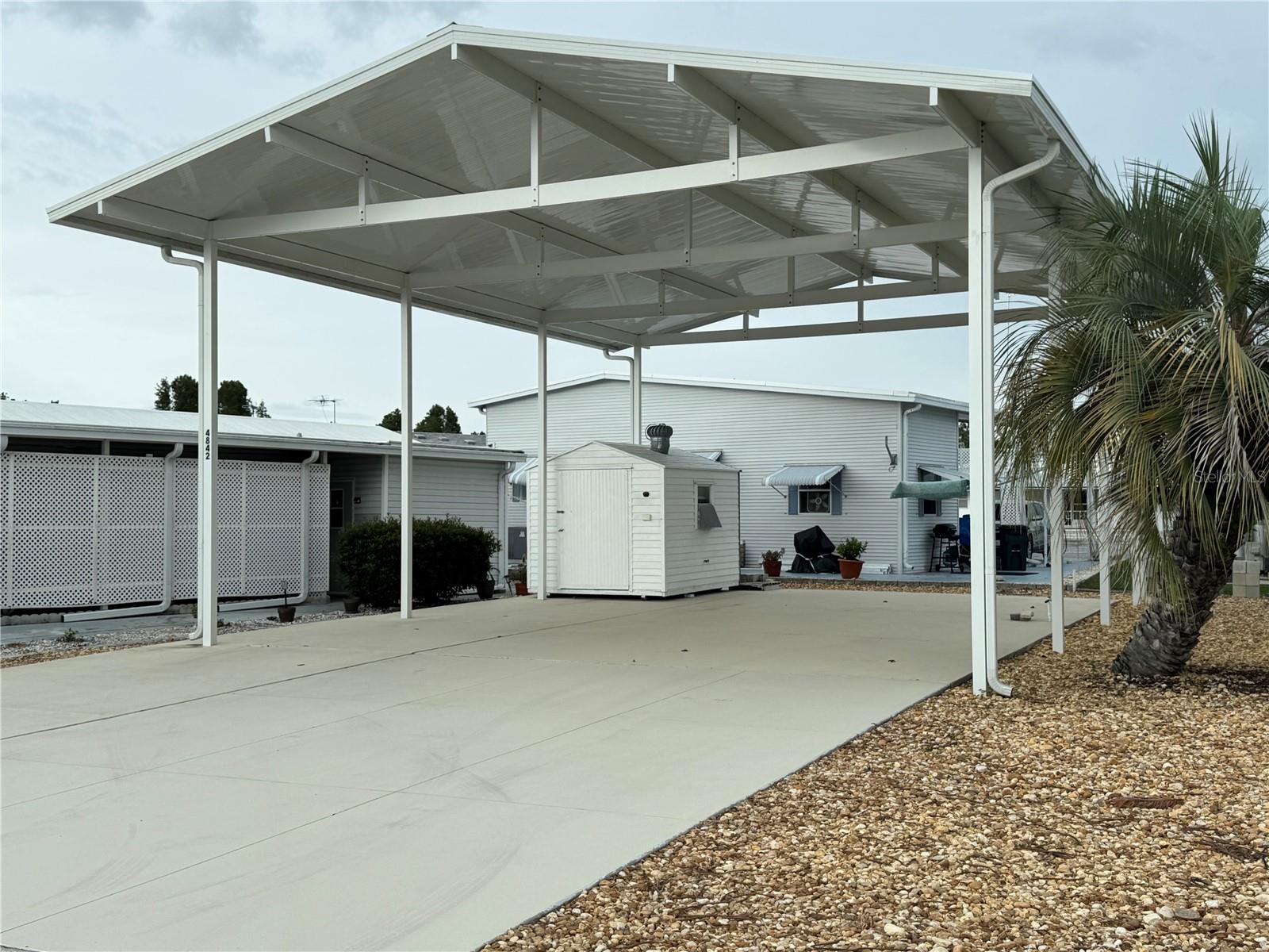 AMERICAN CONDOMINIUM PARKS-ZEPHYRHILLS - Land
