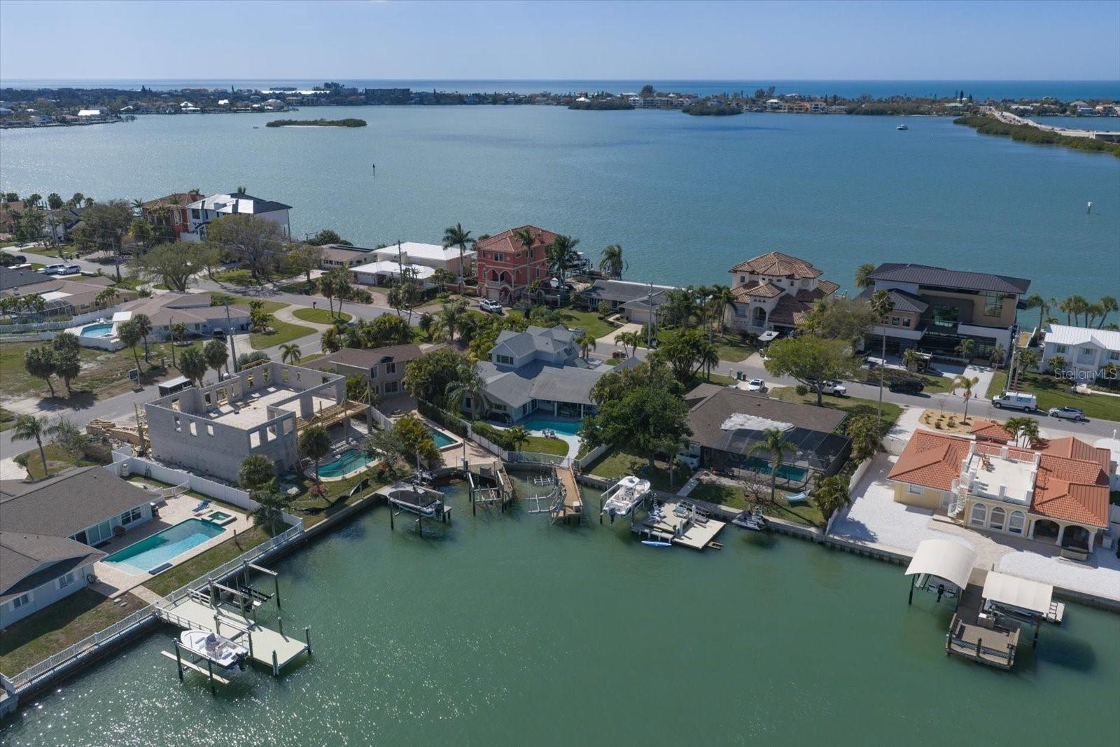 HARBOR BLUFFS SEC 5 PT REP - Residential