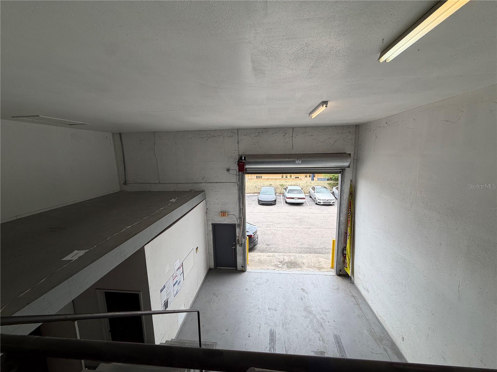 DREW PARK RE OF - Commercial Lease