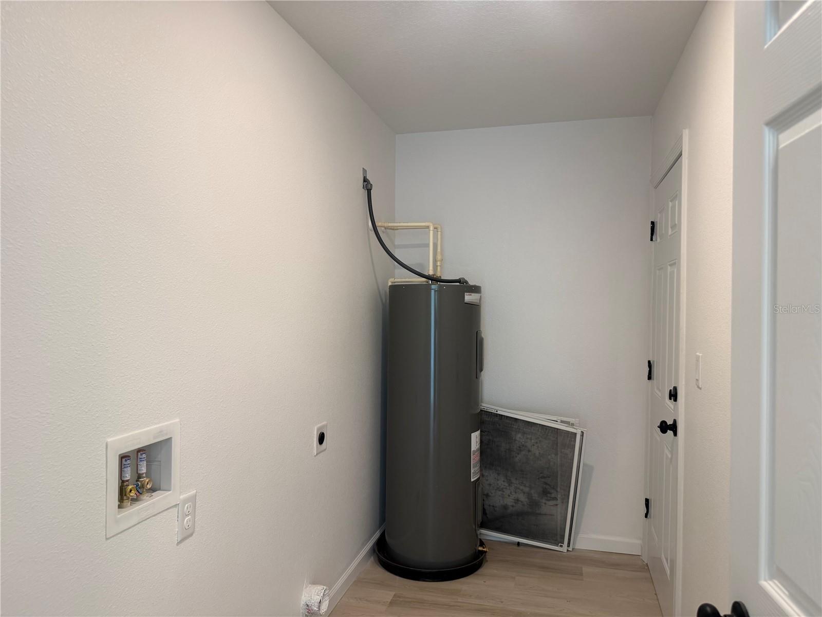 MARION OAKS UN TWELVE - Residential Lease