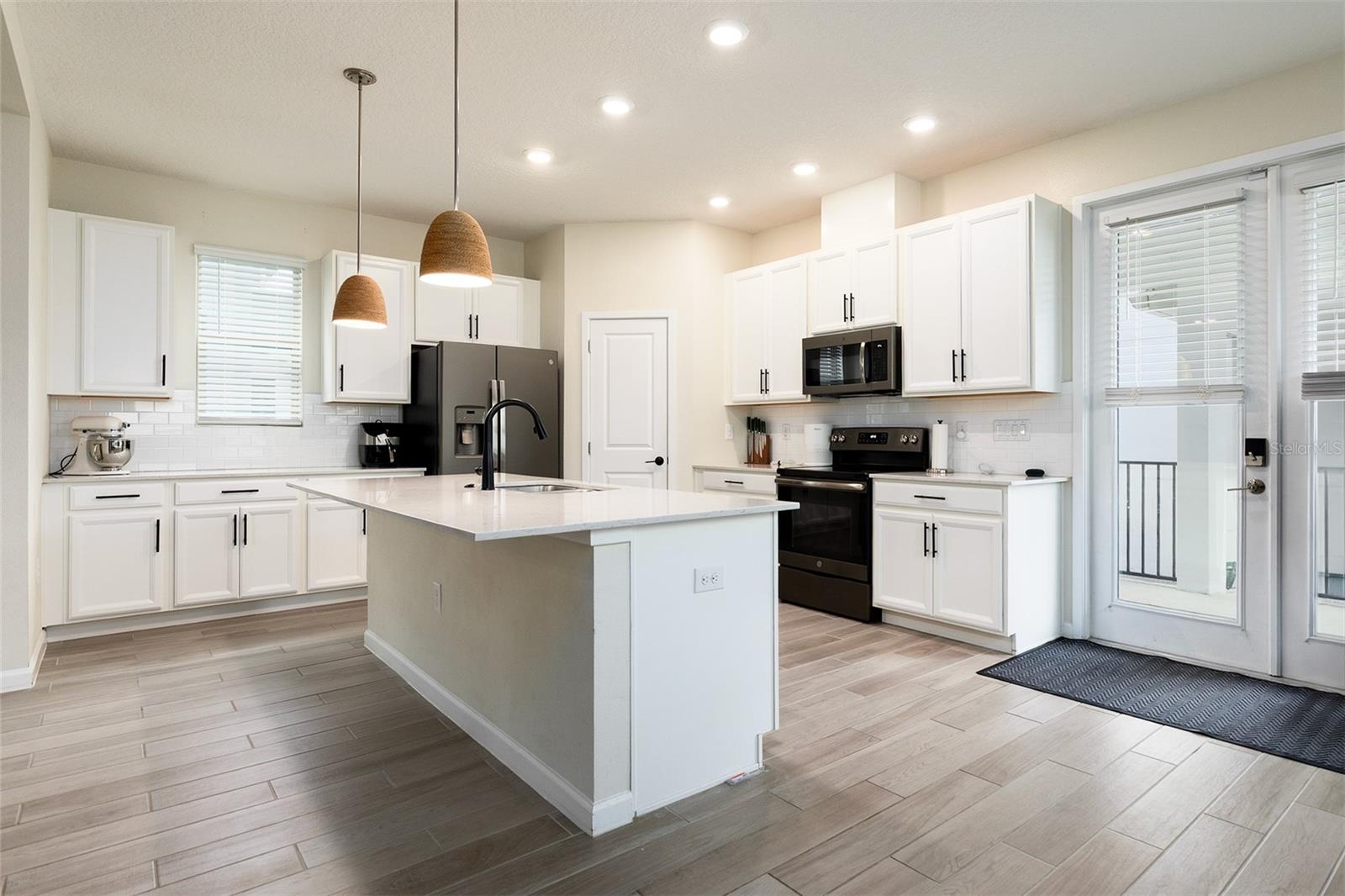 TUSKAWILLA CROSSINGS PH 1 - Residential