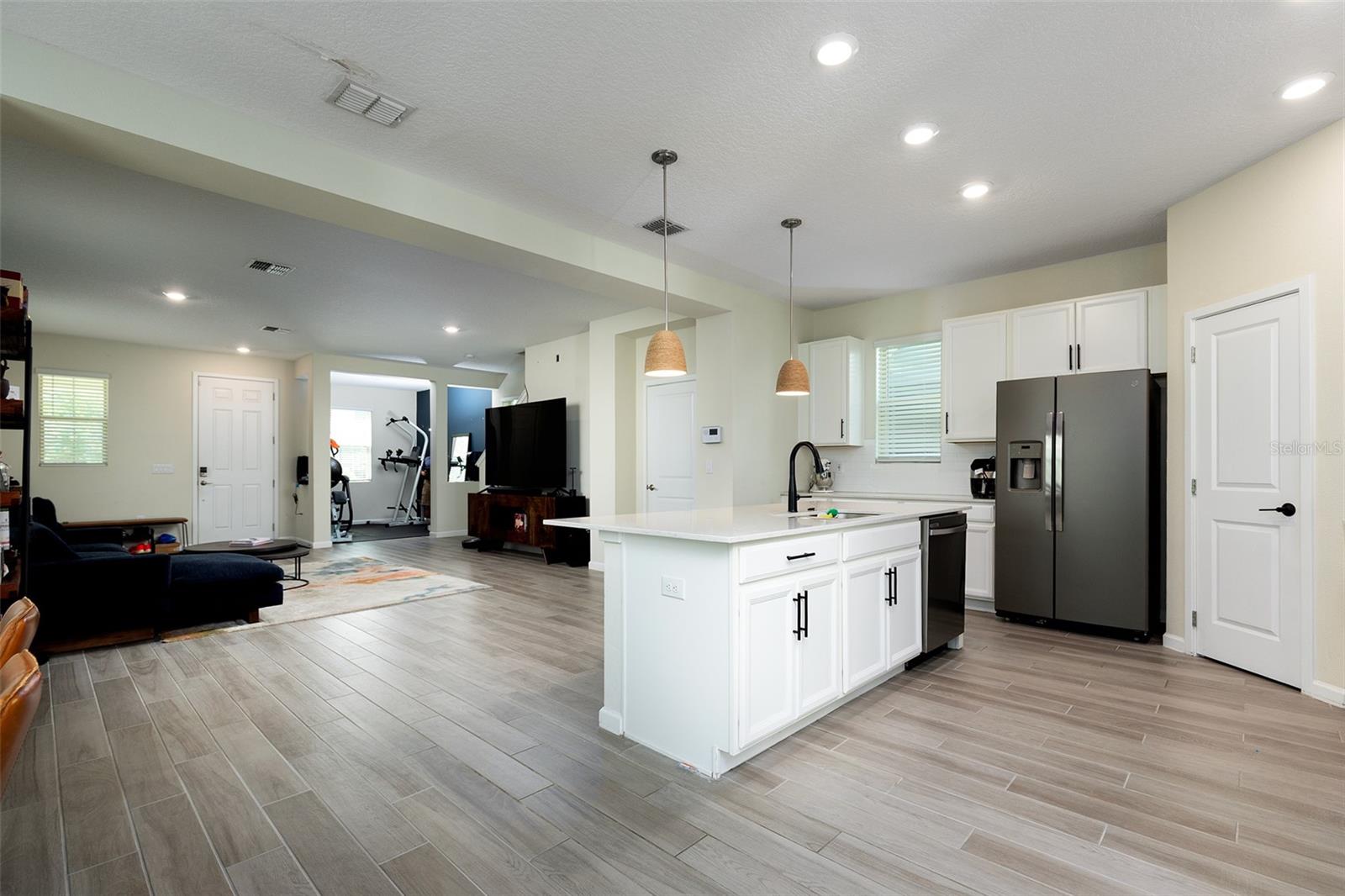 TUSKAWILLA CROSSINGS PH 1 - Residential