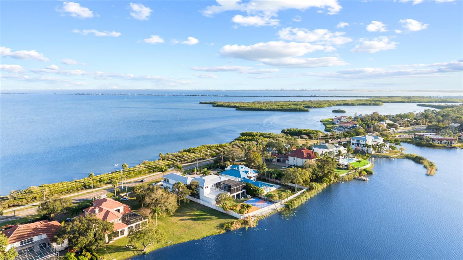 BONITA VISTA - Residential
