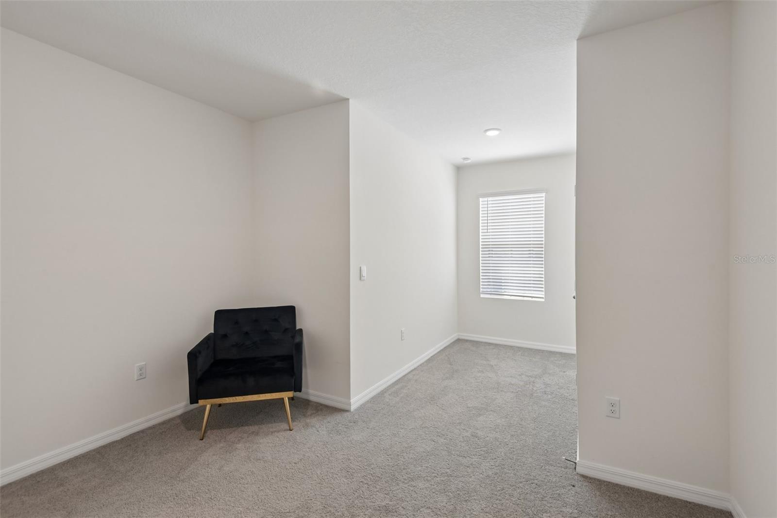 SUMMERSTONE - Residential