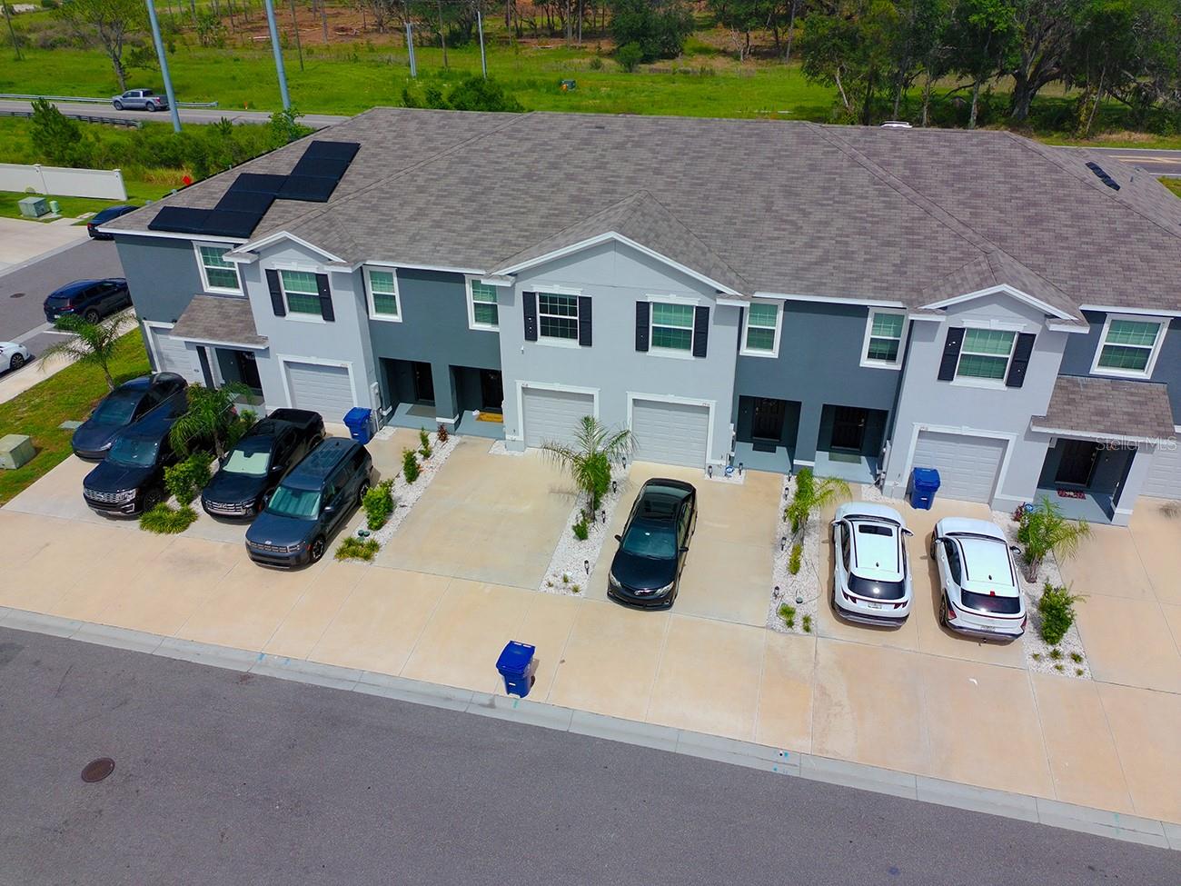 SUMMERSTONE - Residential