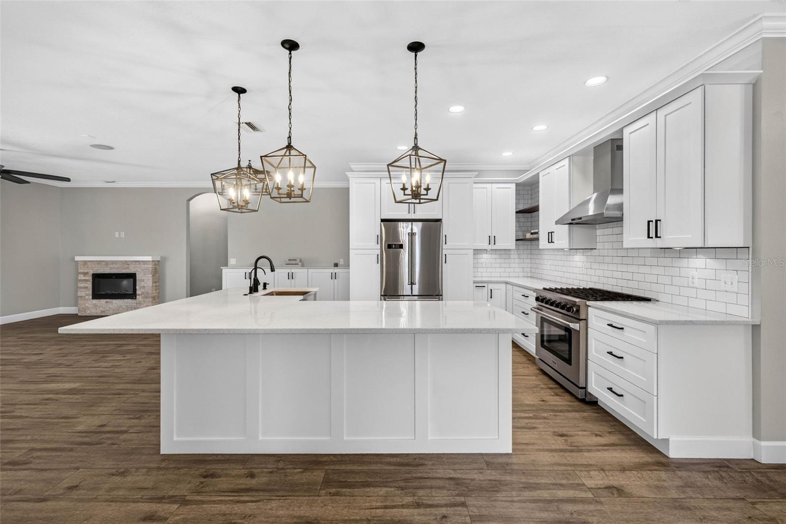 FISHHAWK RANCH PH 2 PRCL - Residential