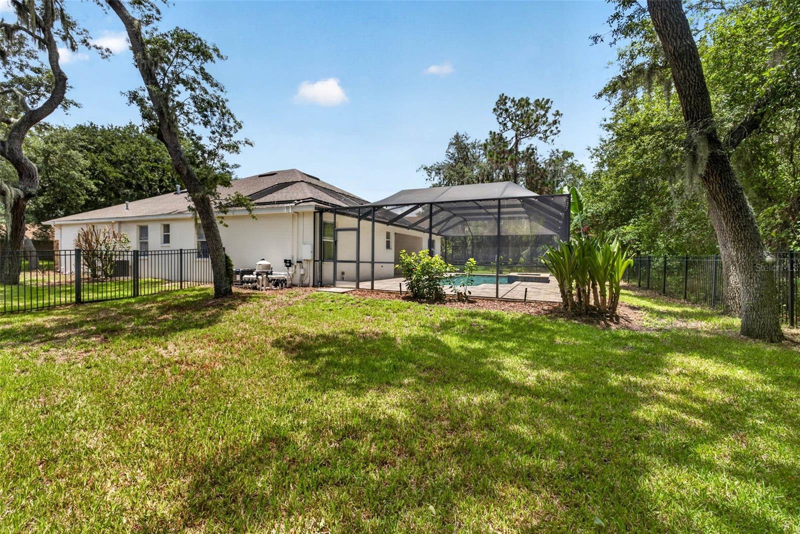 FISHHAWK RANCH PH 2 PRCL - Residential