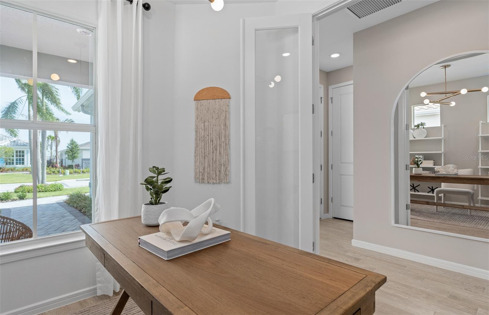DEL WEBB LAKEHAVEN - Residential