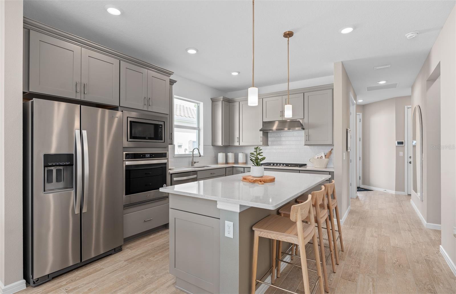 DEL WEBB LAKEHAVEN - Residential