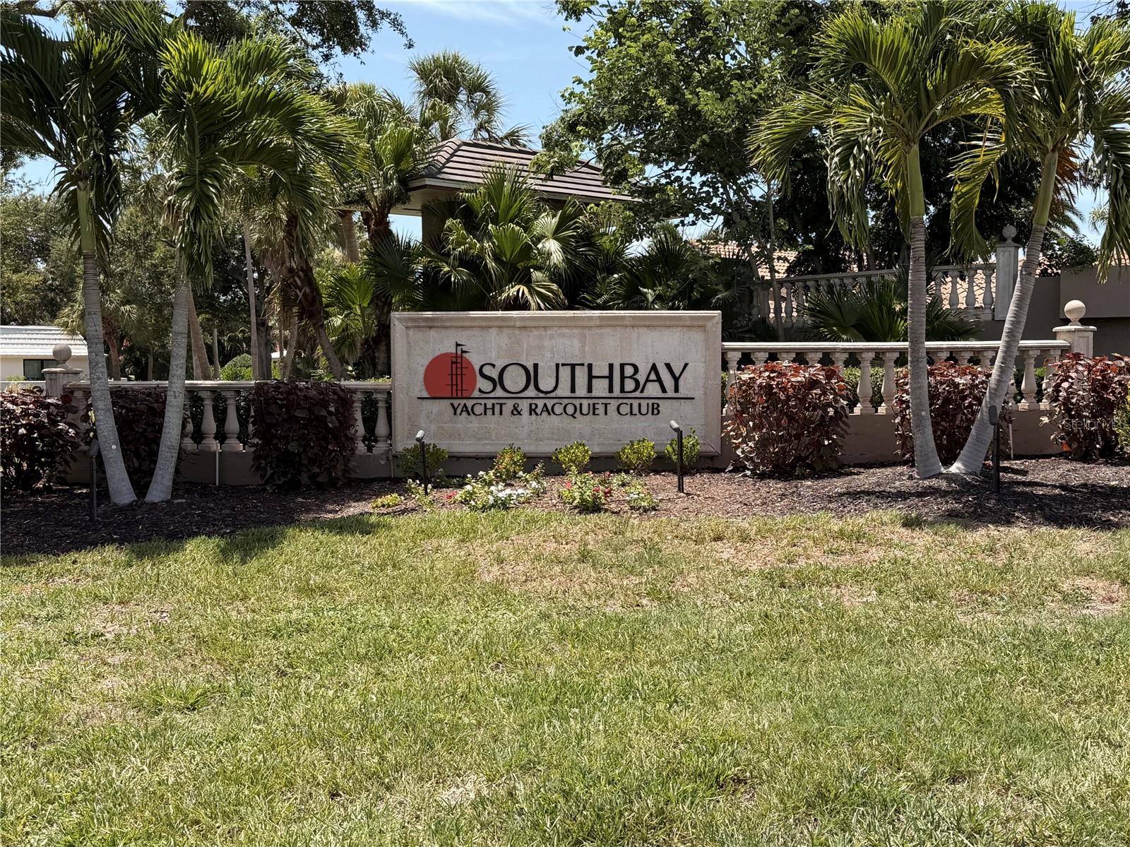 SOUTHBAY YACHT & RACQUET CLUB - Residential
