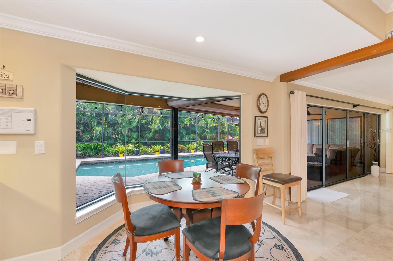 SOUTHBAY YACHT & RACQUET CLUB - Residential