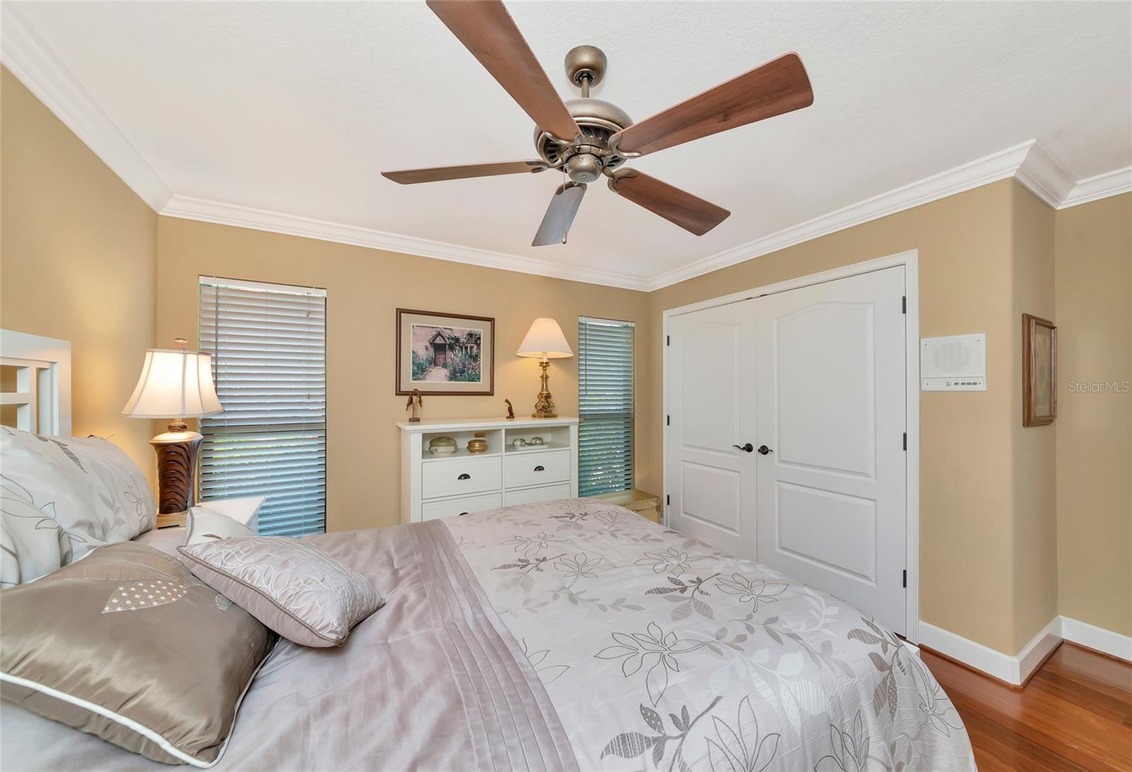 SOUTHBAY YACHT & RACQUET CLUB - Residential