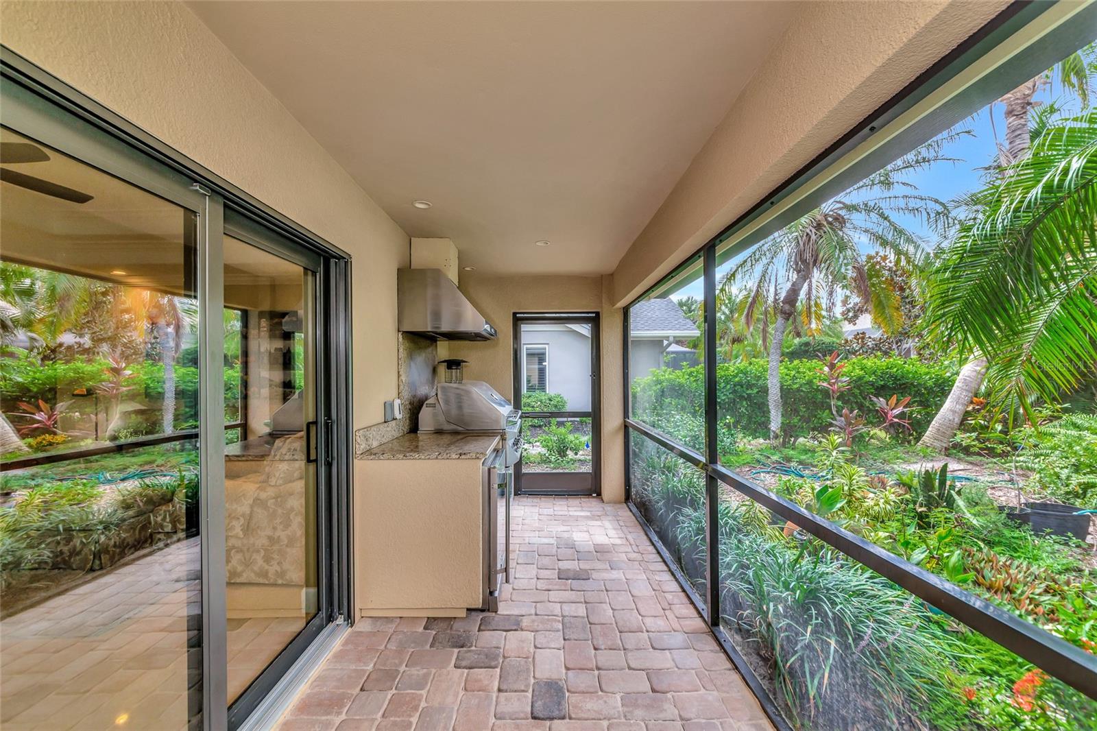 SOUTHBAY YACHT & RACQUET CLUB - Residential