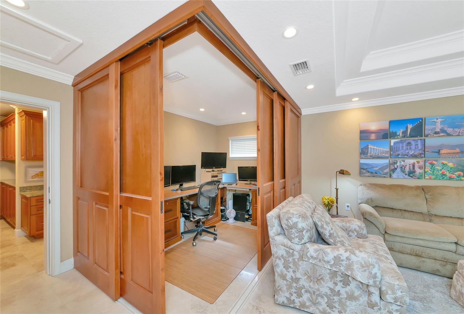 SOUTHBAY YACHT & RACQUET CLUB - Residential