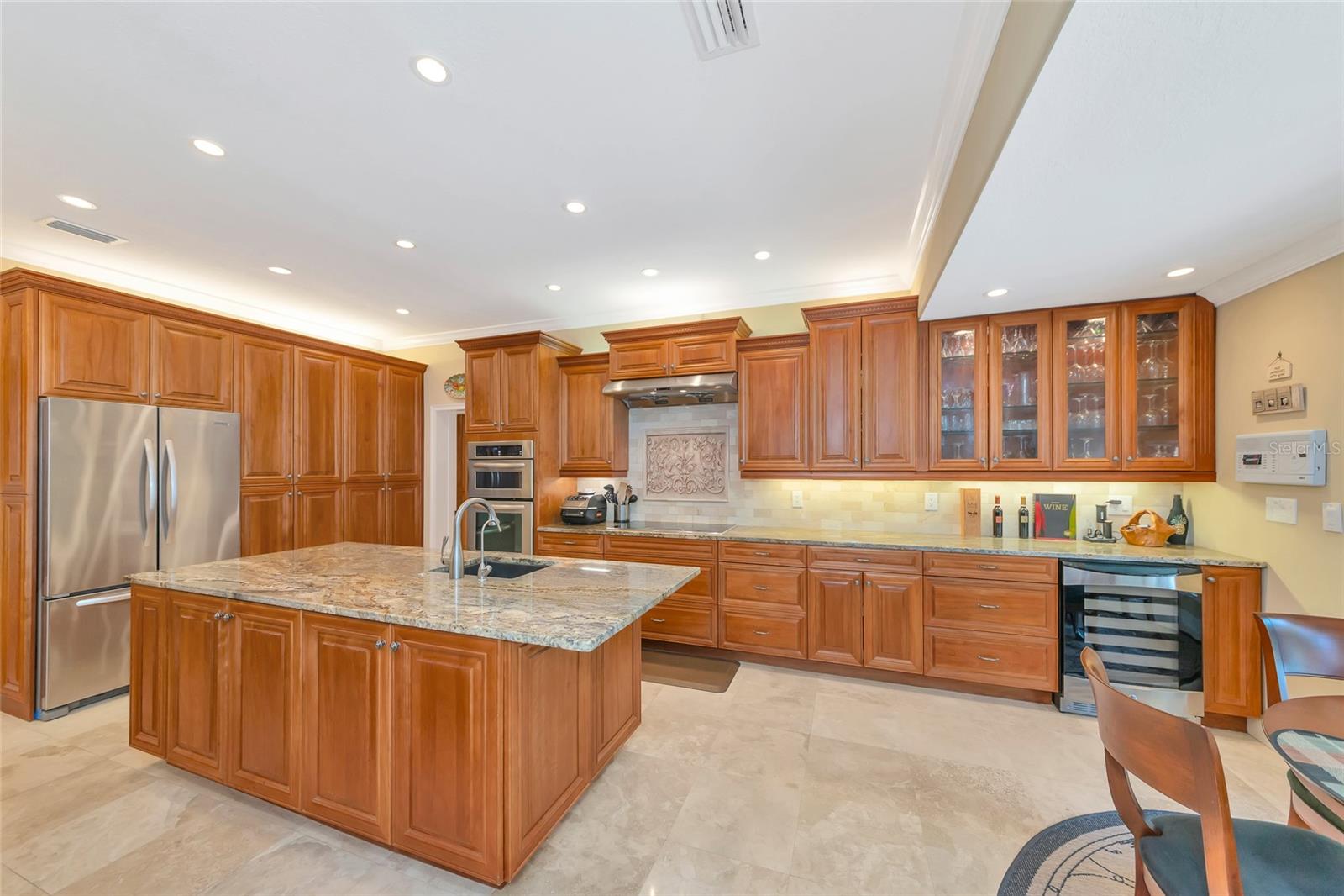 SOUTHBAY YACHT & RACQUET CLUB - Residential
