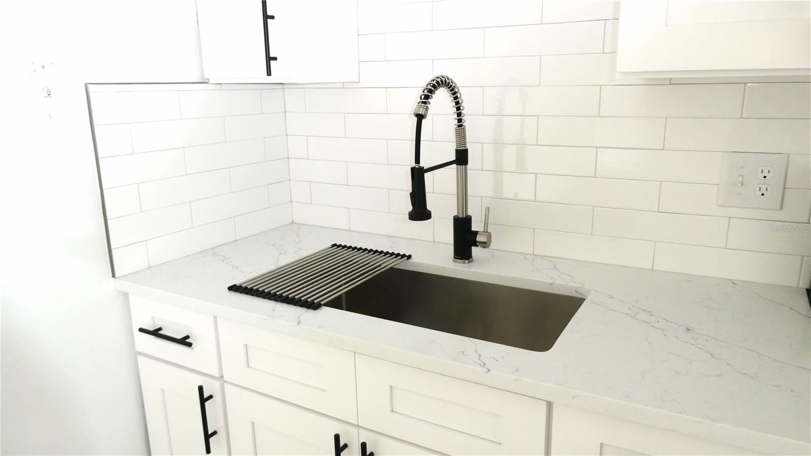 HELLERS SUB - Residential Lease
