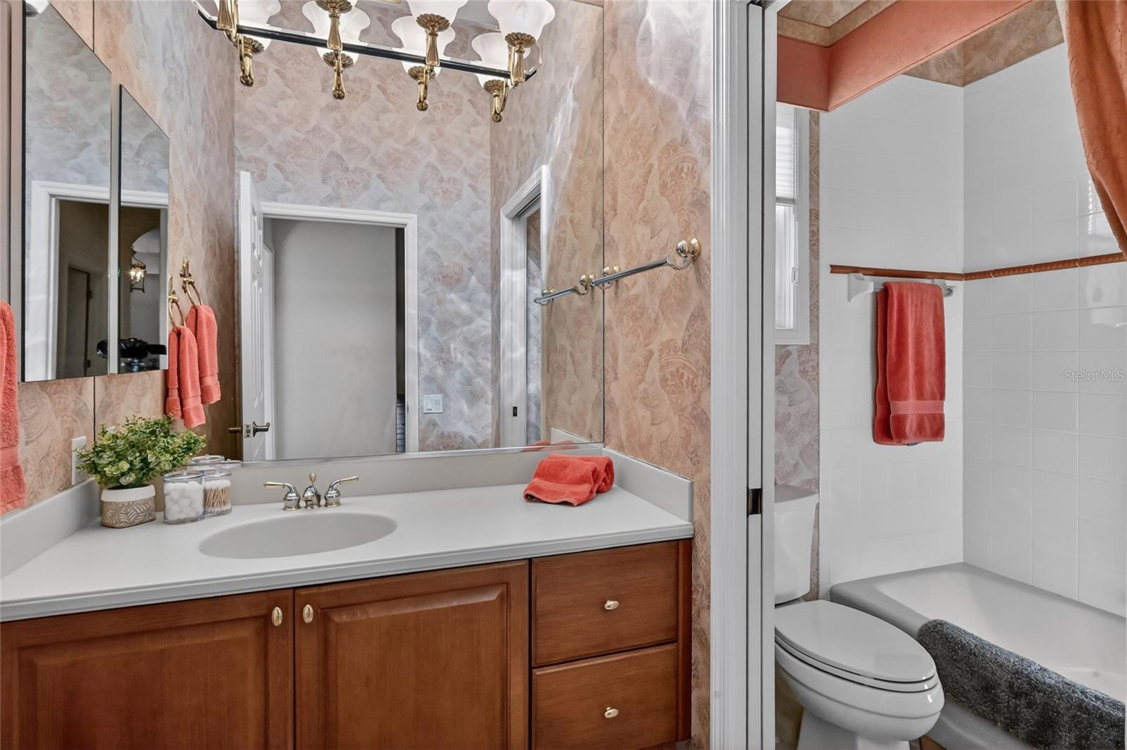 ROSEDALE 7 - Residential