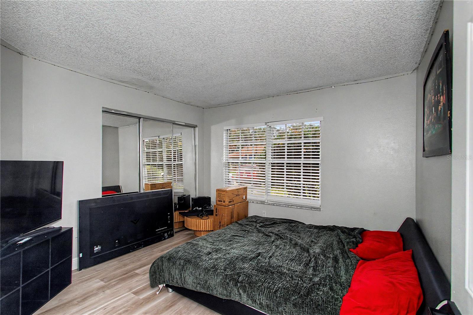 SILVER SPGS SHORES UN 28 - Residential