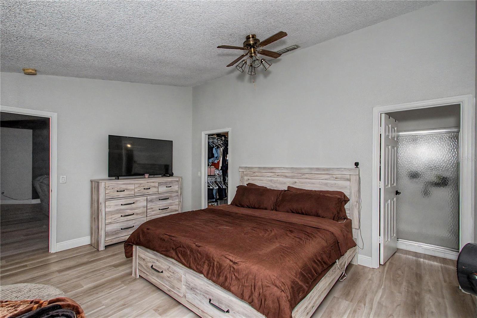 SILVER SPGS SHORES UN 28 - Residential