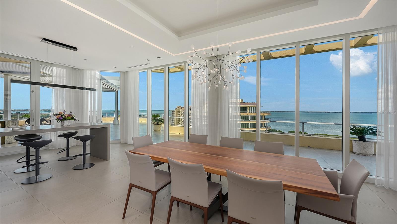 GRAND BAY 3 - Residential