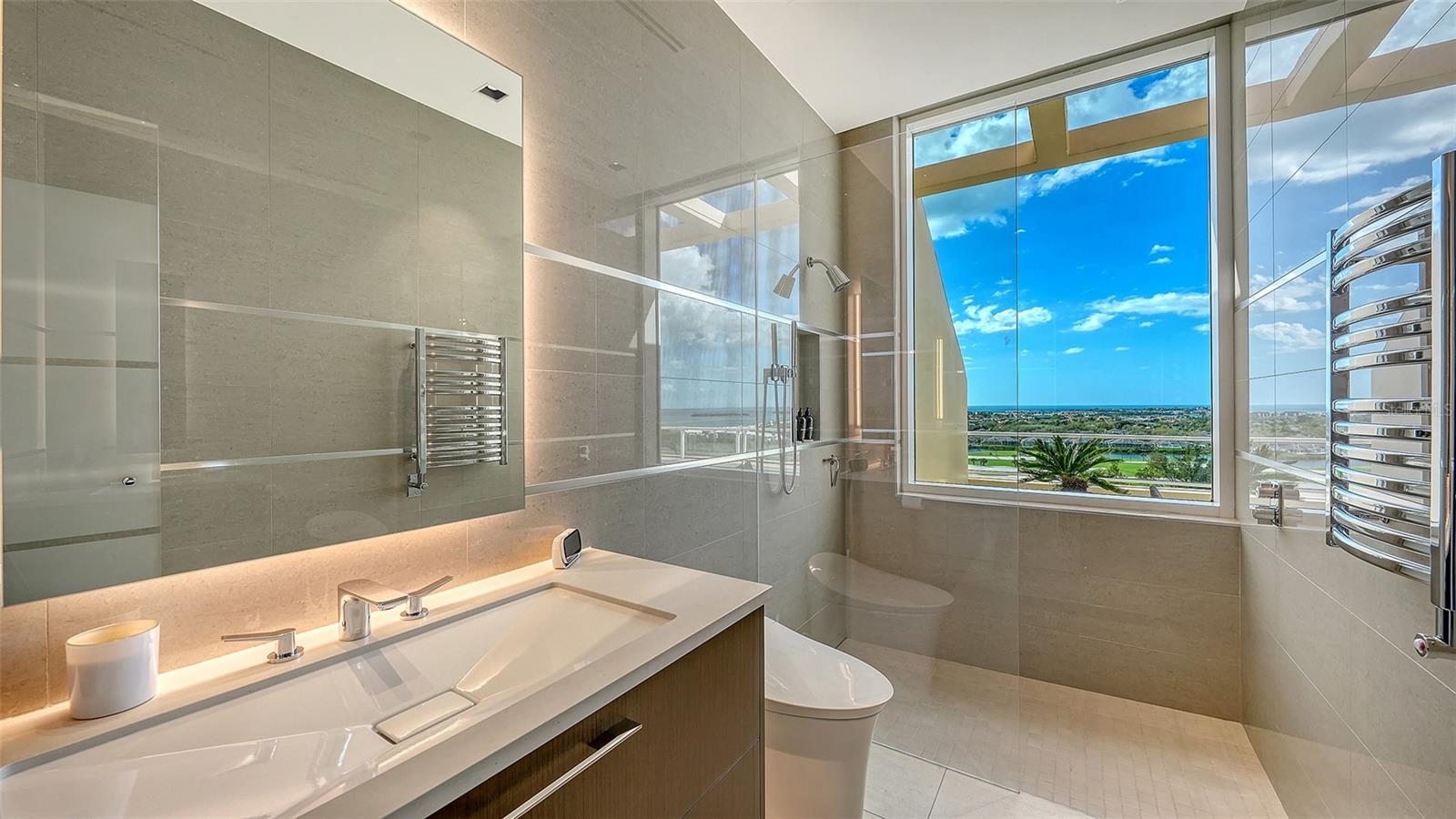 GRAND BAY 3 - Residential