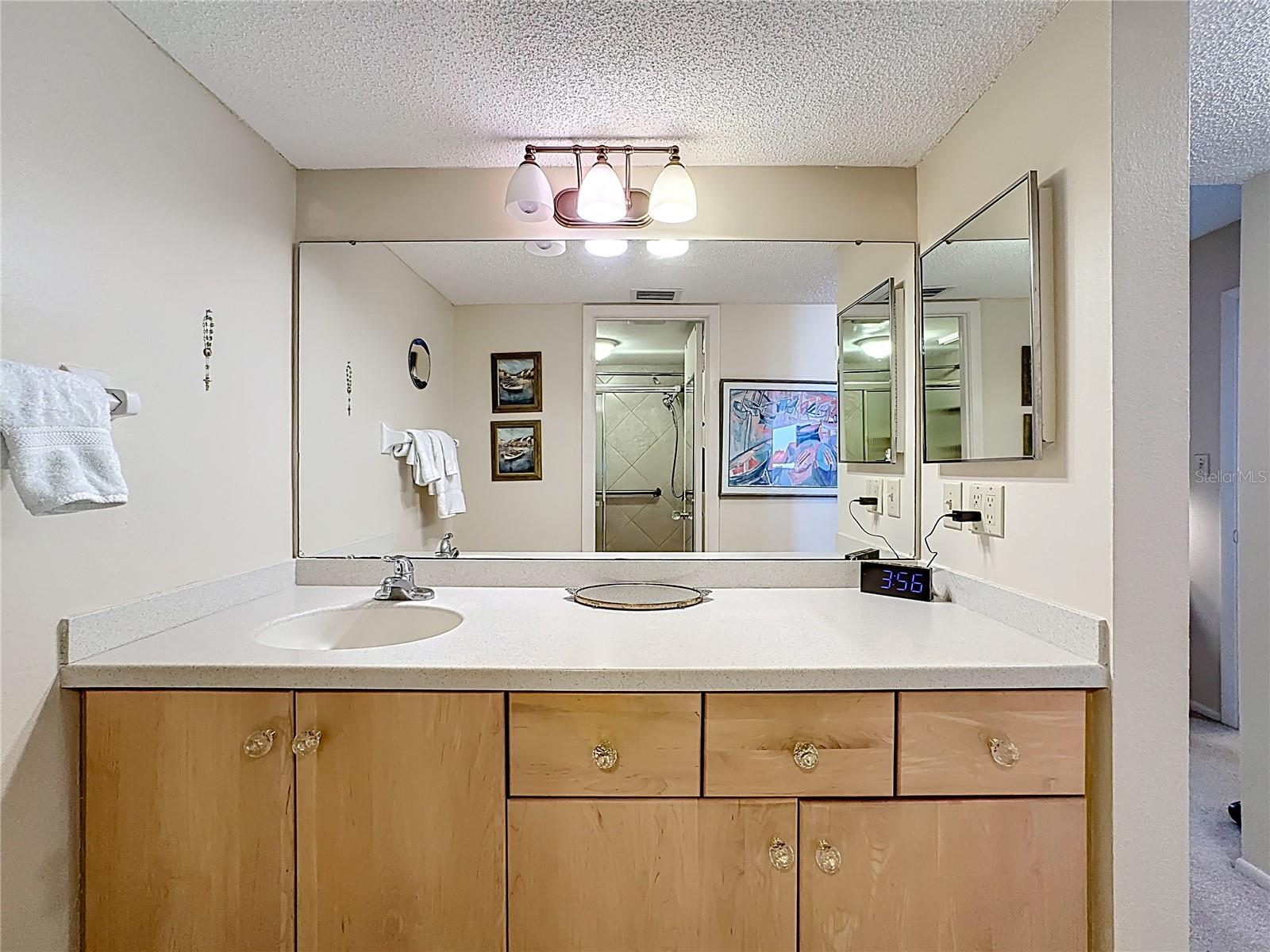 ANCHORAGE - Residential