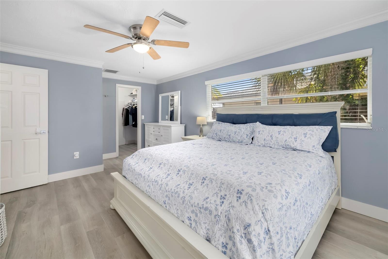 VILLAGE GREEN CLUB ESTATES UNIT A - Residential