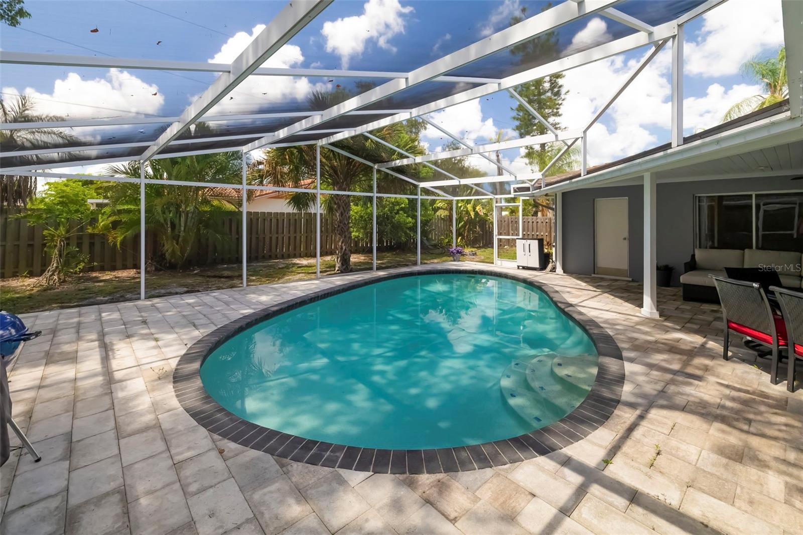 VILLAGE GREEN CLUB ESTATES UNIT A - Residential