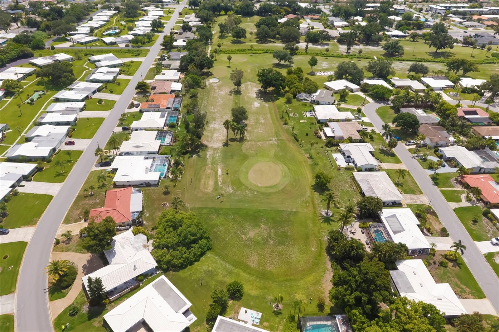 VILLAGE GREEN CLUB ESTATES UNIT A - Residential